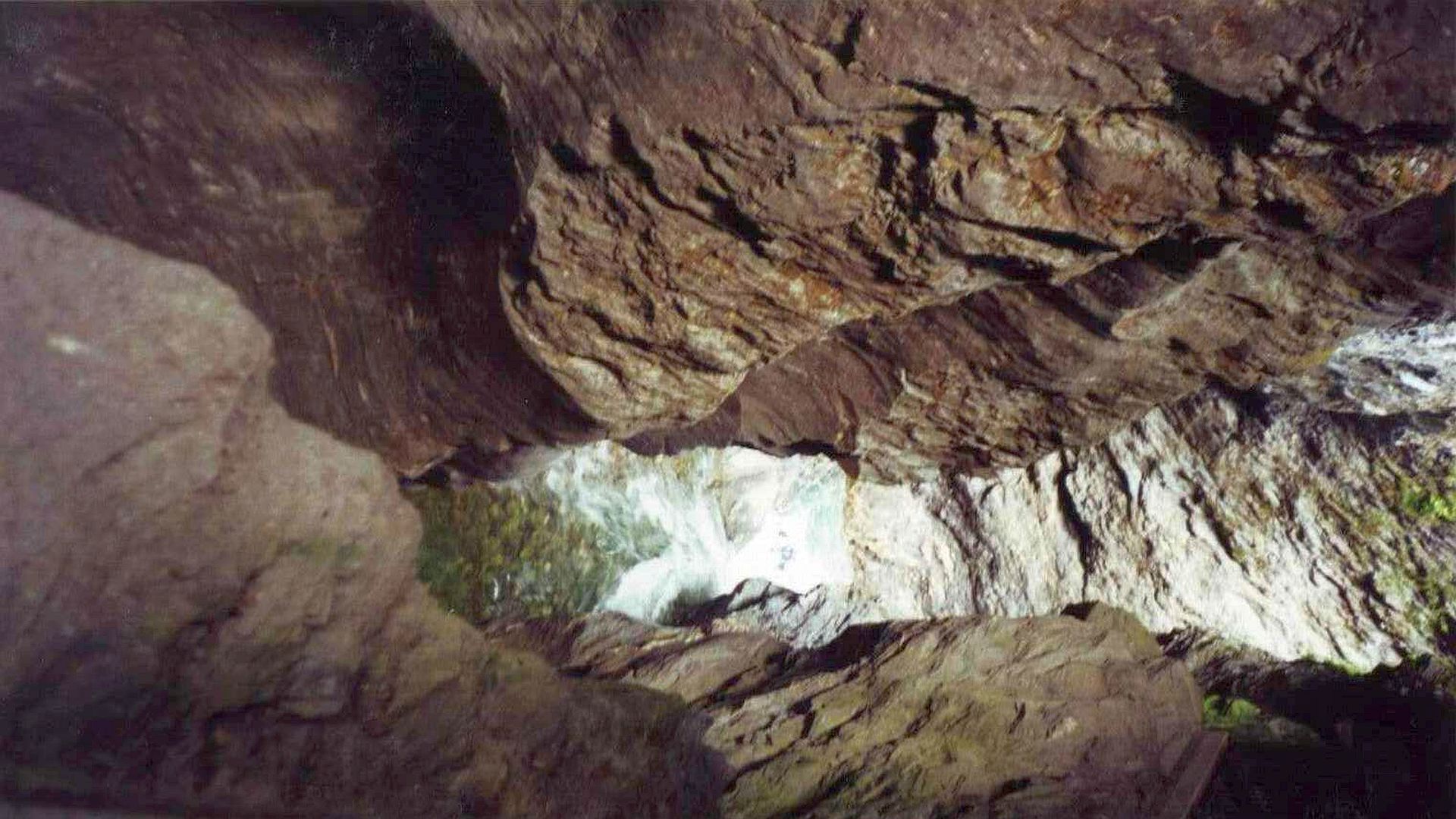 Kajak, Fluss Hinterrhein, Abschnitt Viamala Schlucht Via Mala 