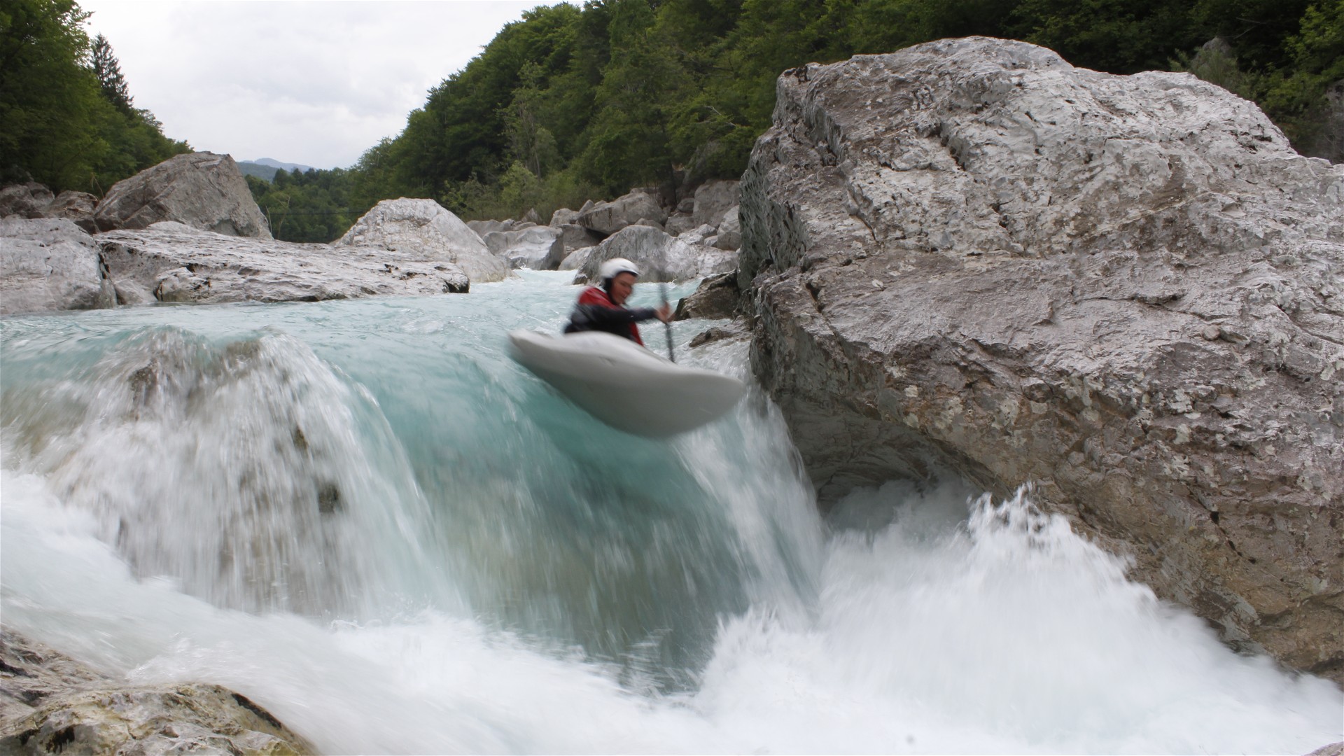 Kajak, Fluss Soča, Abschnitt Syphonschlucht große Schlucht 