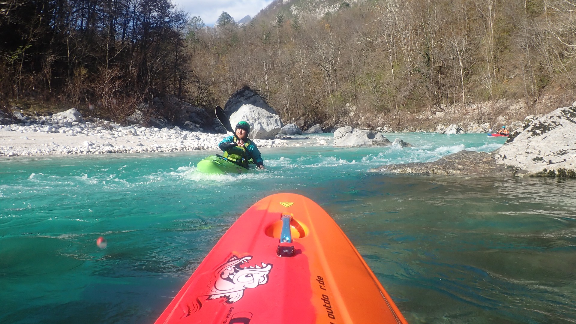 Kajak, Fluss Soča, Abschnitt Friedhofstrecke + Slalomstrecke Beginn der Friedhofstrecke 