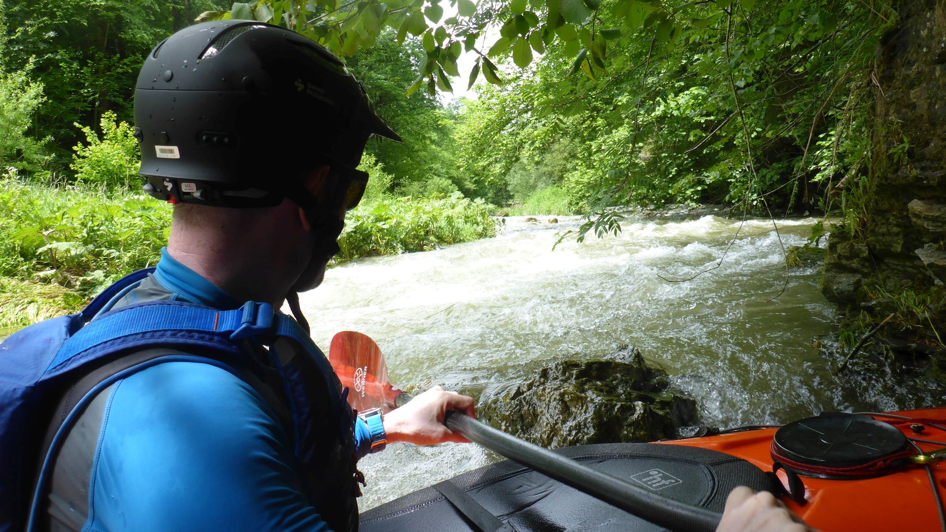 © Andreas S. 2.6.24 Kajak, Fluss Raab, Abschnitt Arzberg - Grillbichl (Obere Raabklamm) nur nach Regenfällen fahrbar