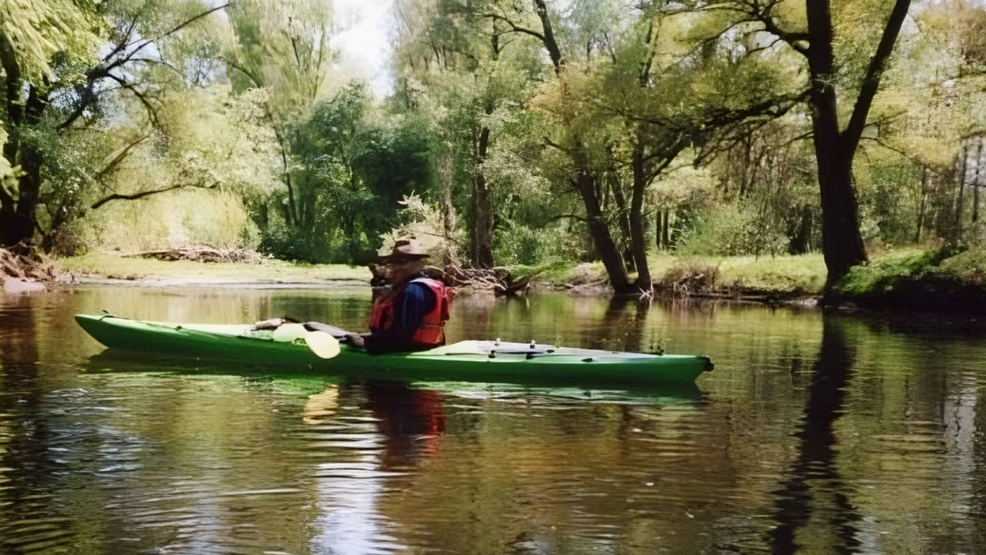 Kajak, Fluss Mühlkamp, Abschnitt Schloss Grafenegg - Altenwörth mit KI vergrößertes Foto! 