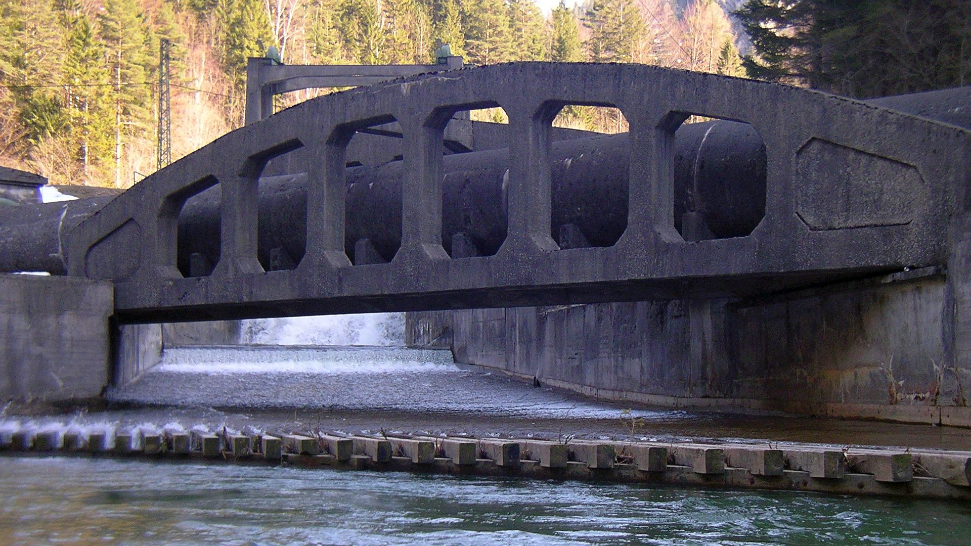 Kajak, Fluss Ötscherbach, Abschnitt Schleierfall - Erlaufboden (Ötschergräben) Wehr Stierwaschboden 