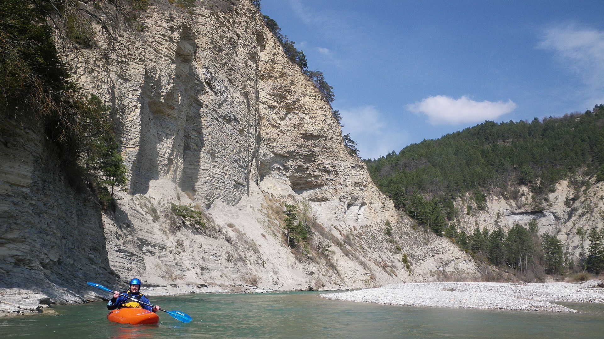 Kajak, Fluss Drôme, Abschnitt Die - Saillans Konglomeratformationen vor Pontaix 