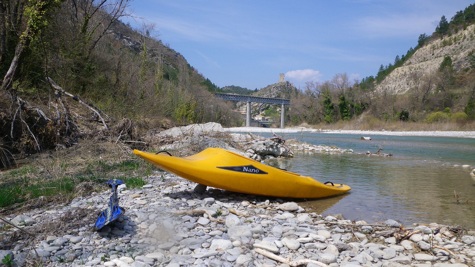 Kajak, Fluss Drôme, Abschnitt Die - Saillans Eisenbahnbrücke nach Pointaix 