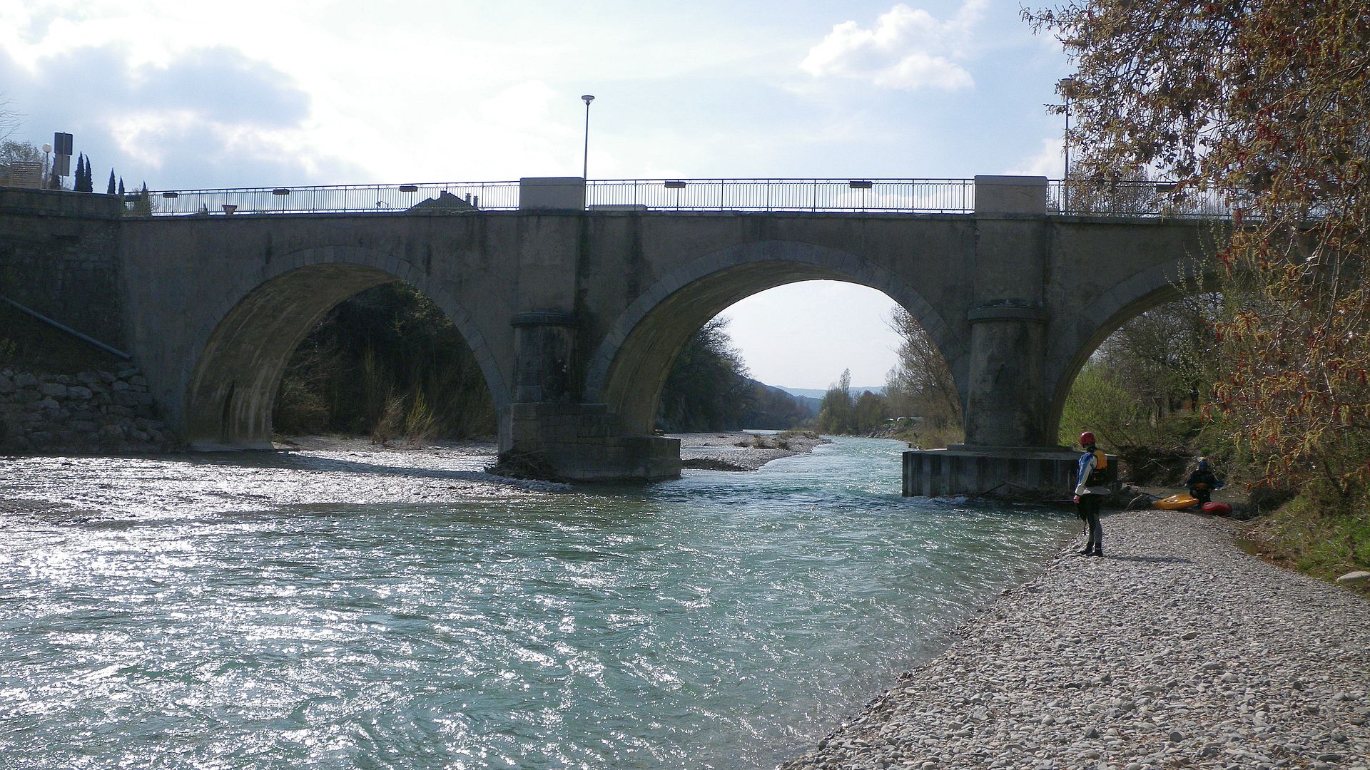 Kajak, Fluss Drôme, Abschnitt Die - Saillans Brücke in Saillans 