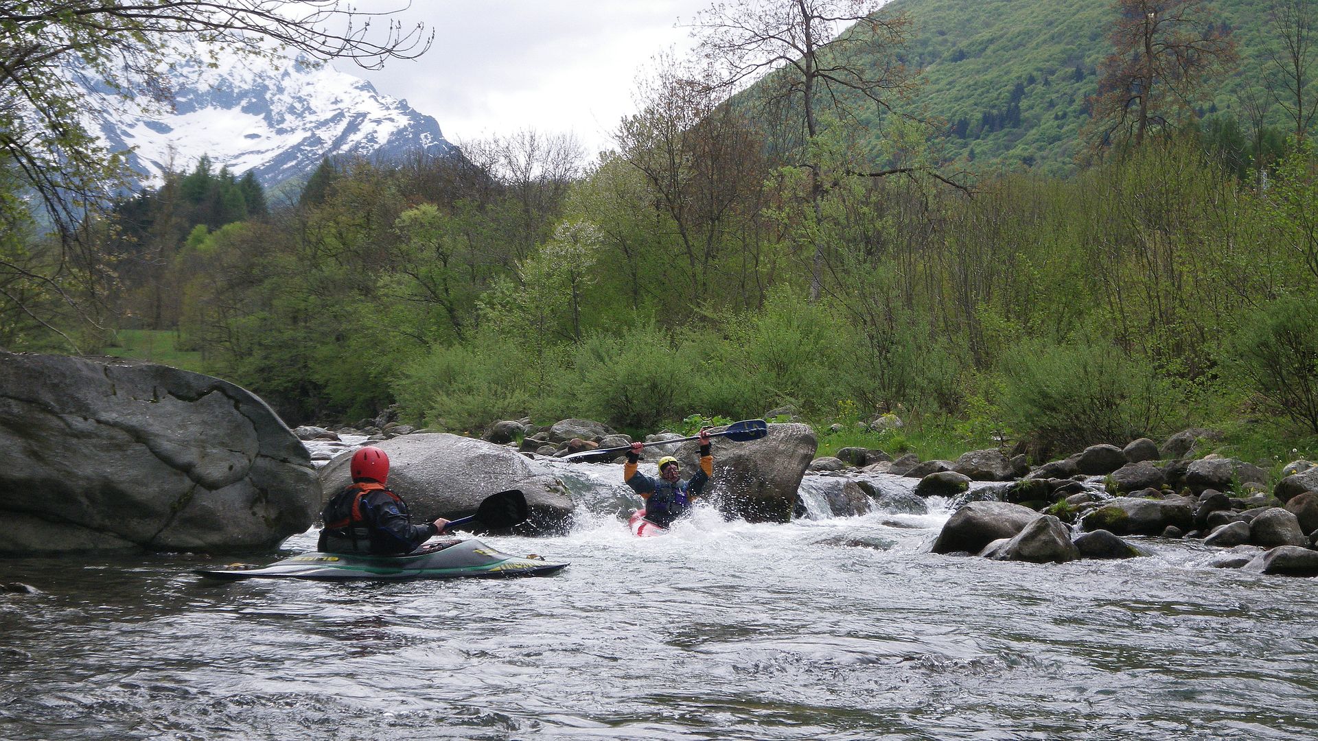© Martina P. 29.4.11 Kajak, Fluss Gesso, Abschnitt Entracque - Andonno Stufen
