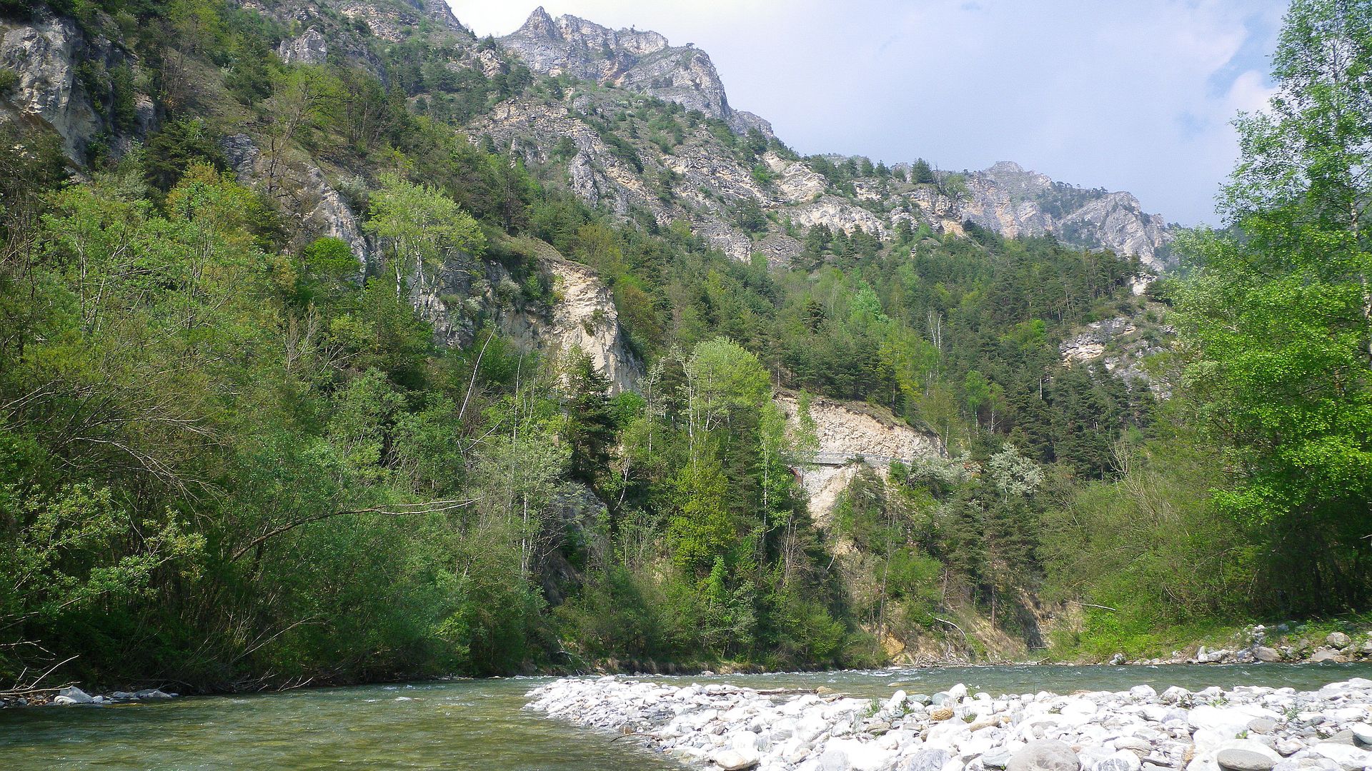 Kajak, Fluss Maira, Abschnitt Macra - San Damiano herrliche Kulisse 