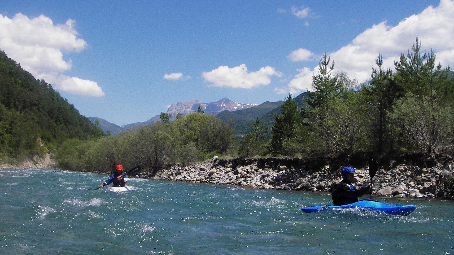 Kajak, Fluss Ara, Abschnitt Broto - Fiscal offener Flusscharakter 