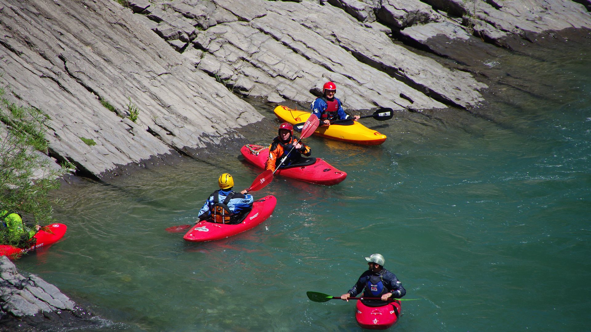 Kajak, Fluss Ésera, Abschnitt Seira - Campo (Schlucht) kurze Verschnaufpause 