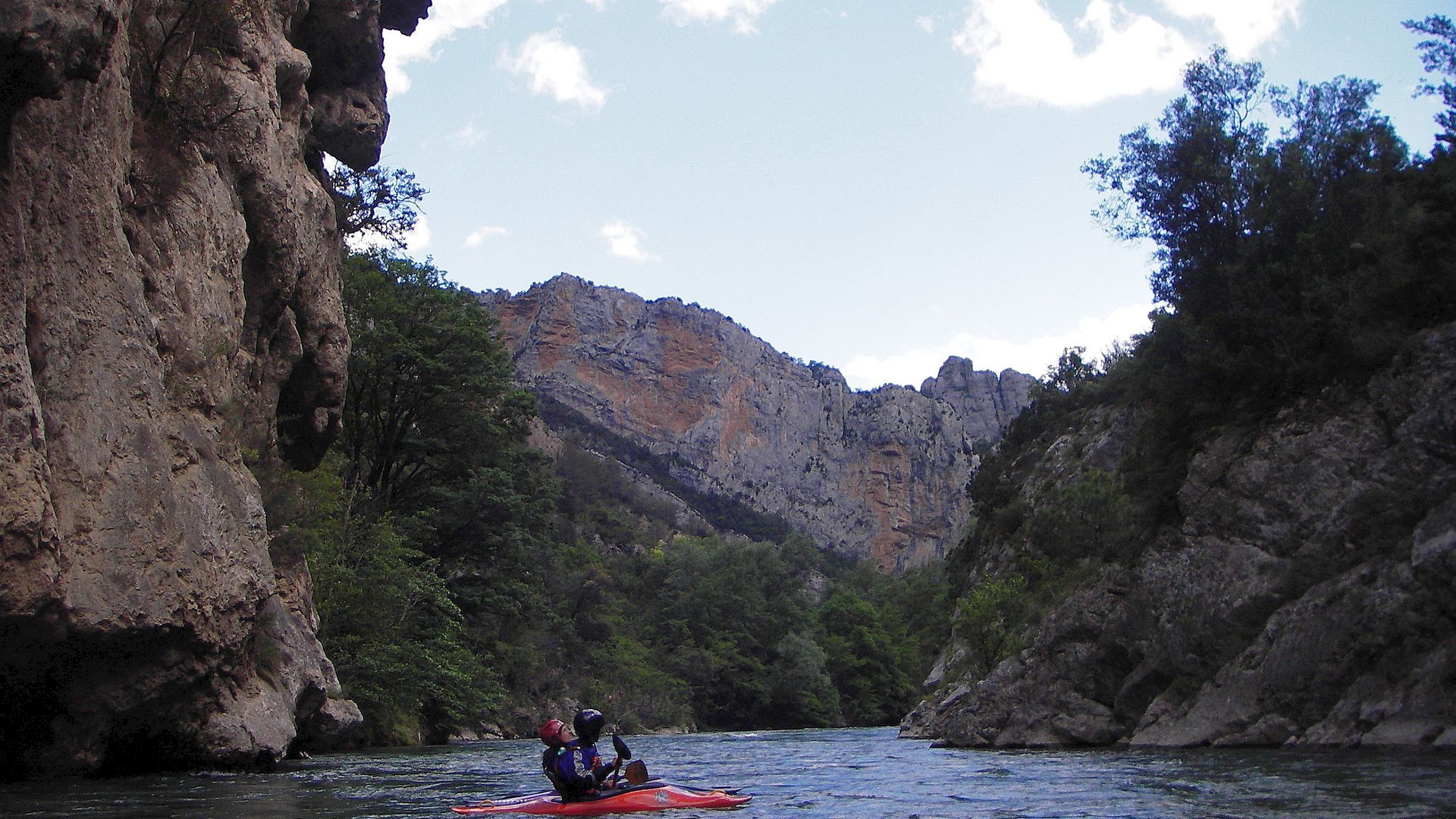 Kajak, Fluss Noguera Pallaresa, Abschnitt Sort - Schluchtende (El Collegats) in der Schlucht "El Collegats" 