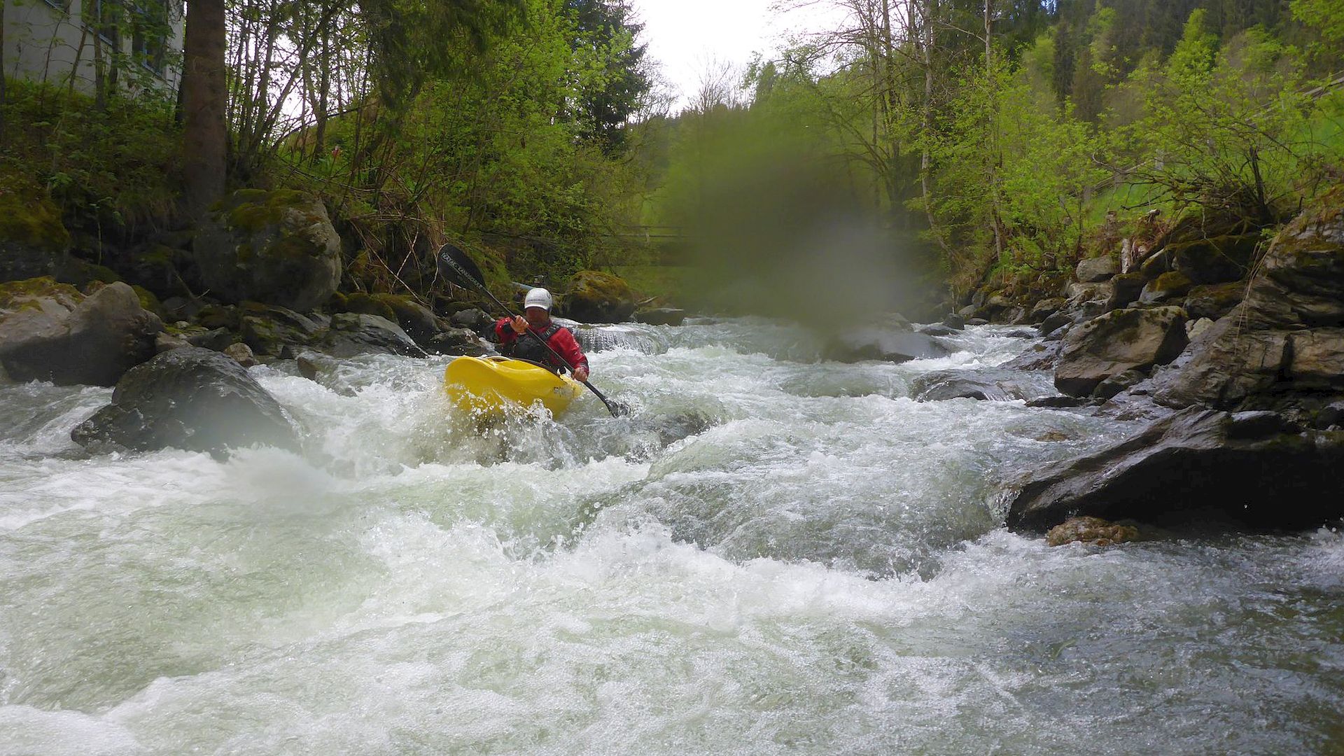 🛶 Franz P. (© Angela E. 3.5.20) Kajak, Fluss Kelchsauer Ache, Abschnitt Mauthaus - Campingplatz (Standardstrecke) Brücke Liftparkplatz 🛶 Franz P.