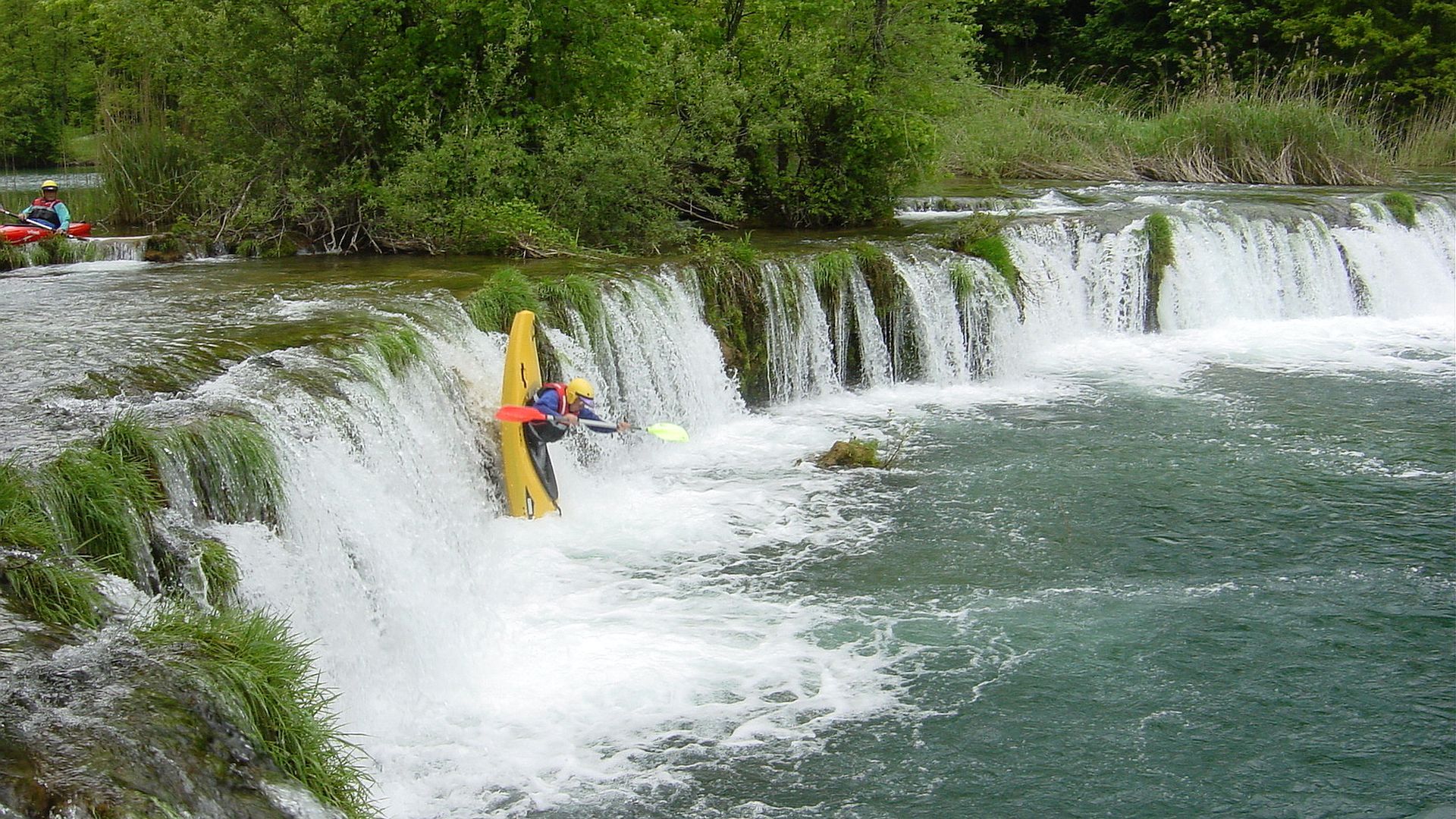 Kajak, Fluss Mrežnica, Abschnitt Tržić Tounjski - Generalski Stol (Standardstrecke) etwas zu steil! 🛶 Wolfram S., Helmut L.