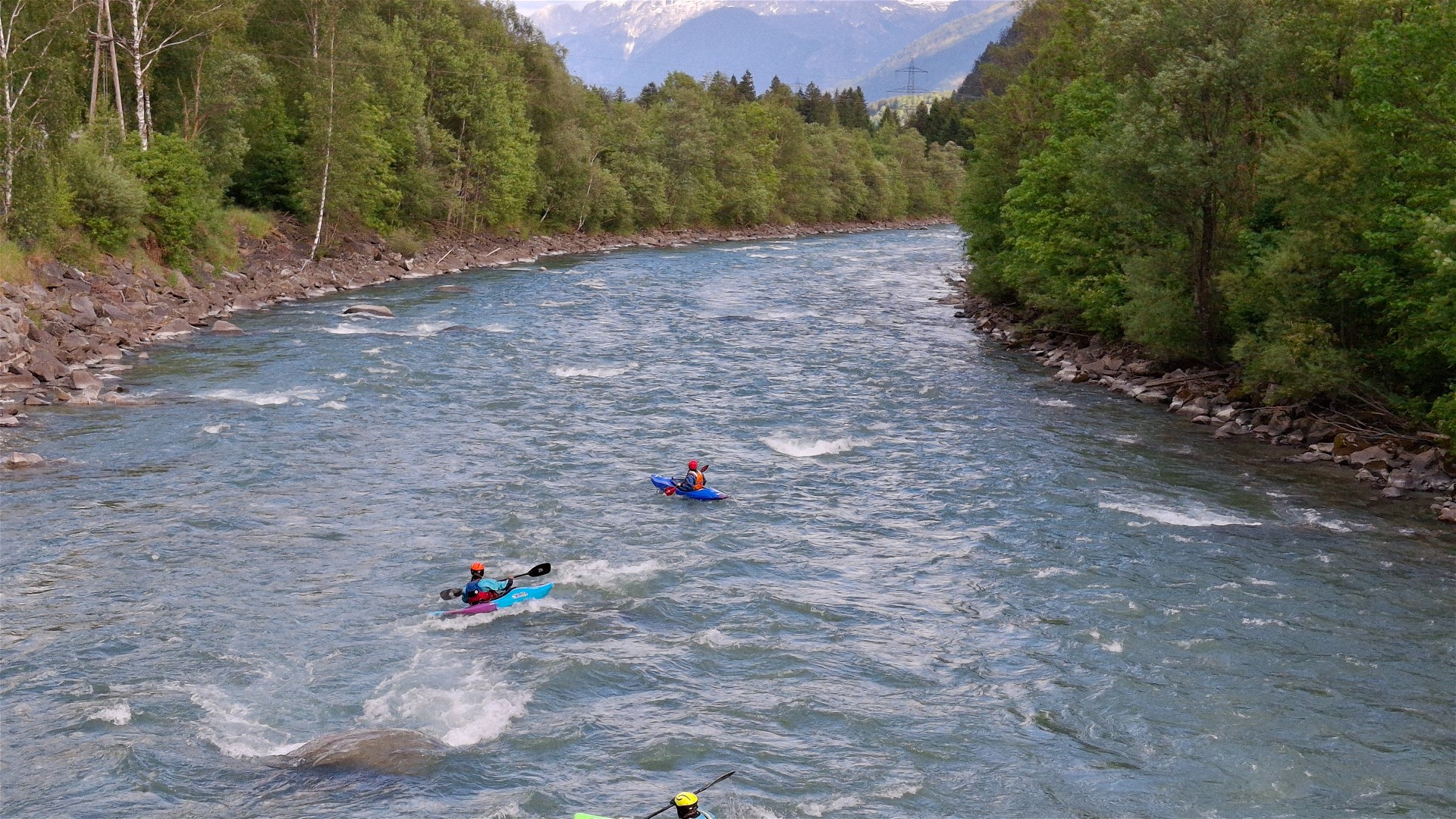 © Thomas R. 17.5.25 Kajak, Fluss Isel, Abschnitt Huben - Ainet bei St Johann