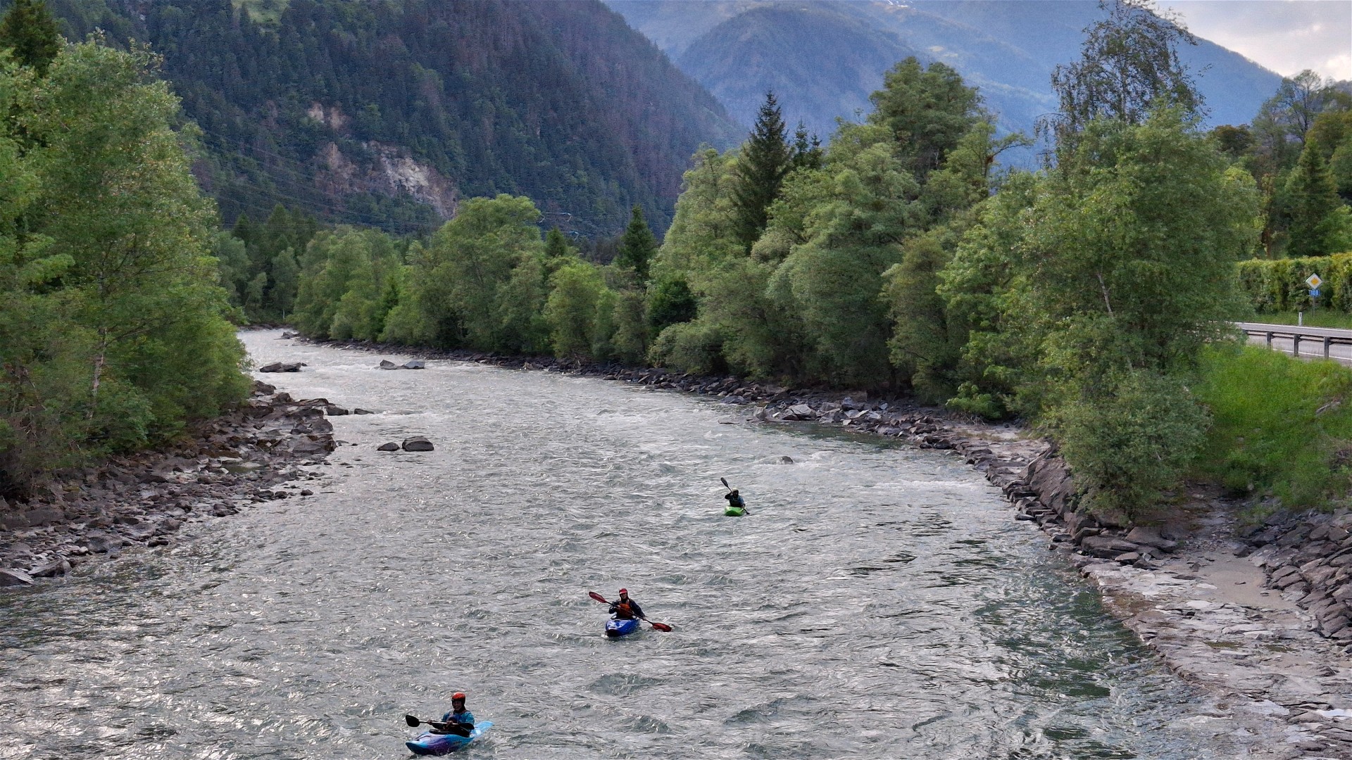 © Thomas R. 17.5.25 Kajak, Fluss Isel, Abschnitt Huben - Ainet bei St Johann