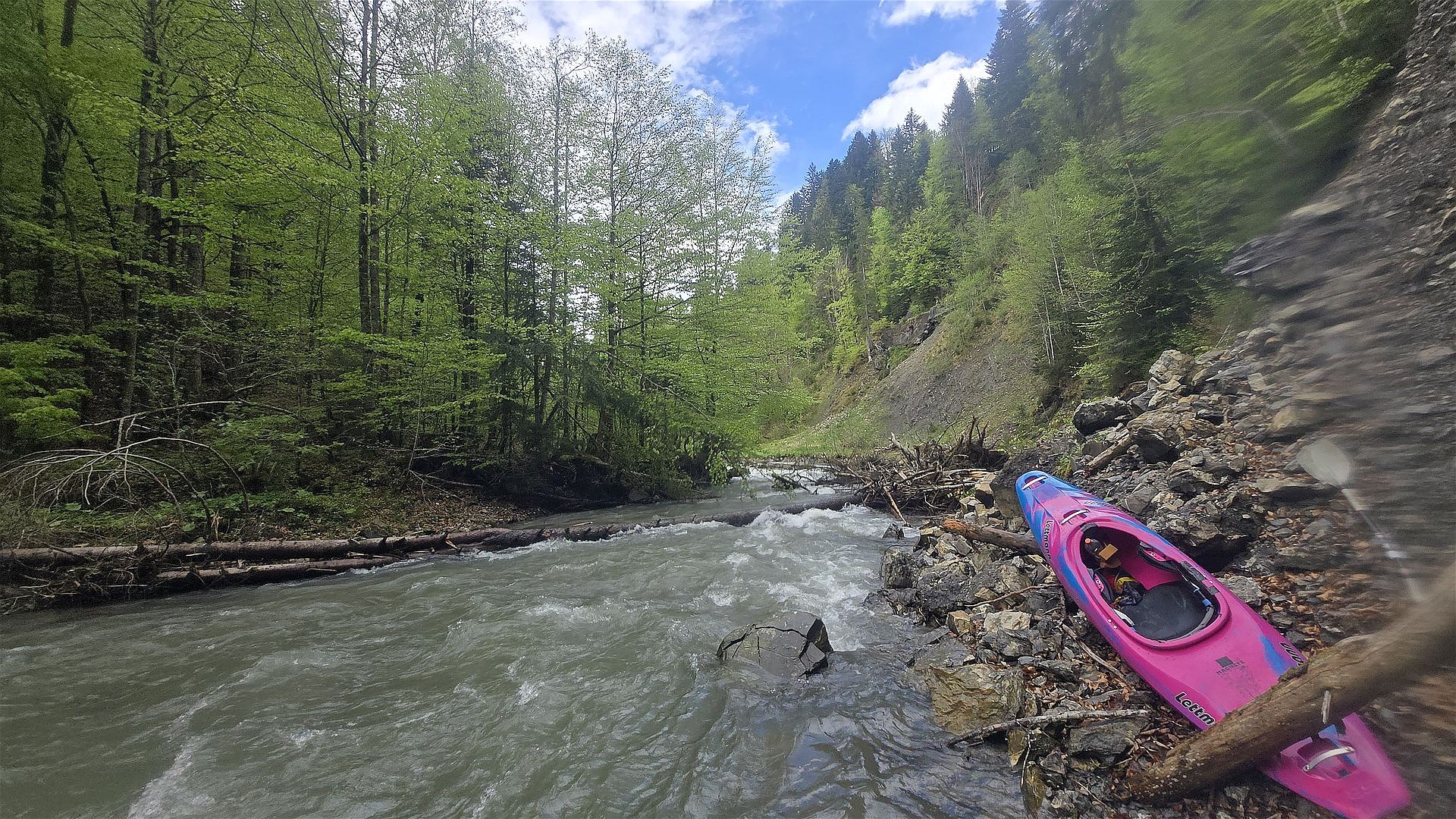 Kajak, Fluss Breitach, Abschnitt Hirschegg - Breitachklamm (Obere Breitach)