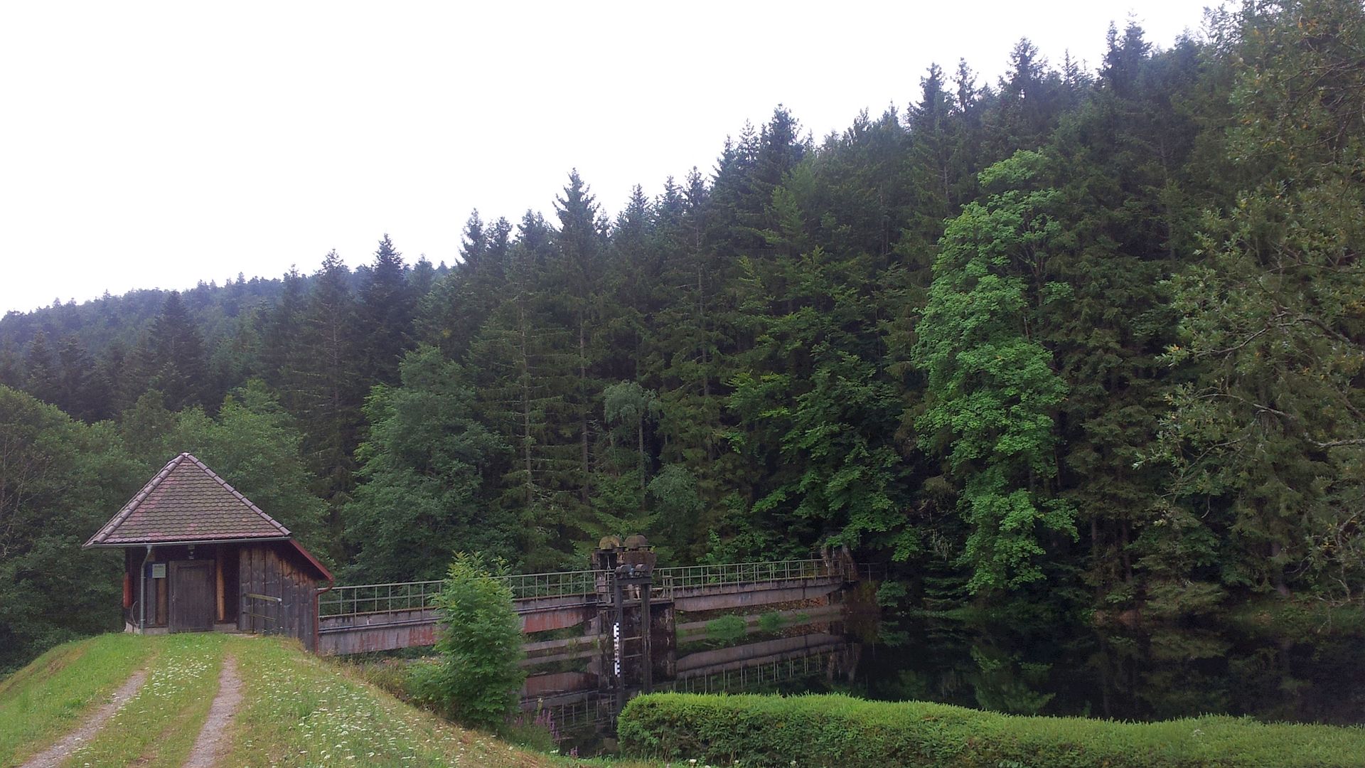 Kajak, Fluss Hundsbach, Abschnitt Hundsbach - Erbersbronn (Oberlauf)