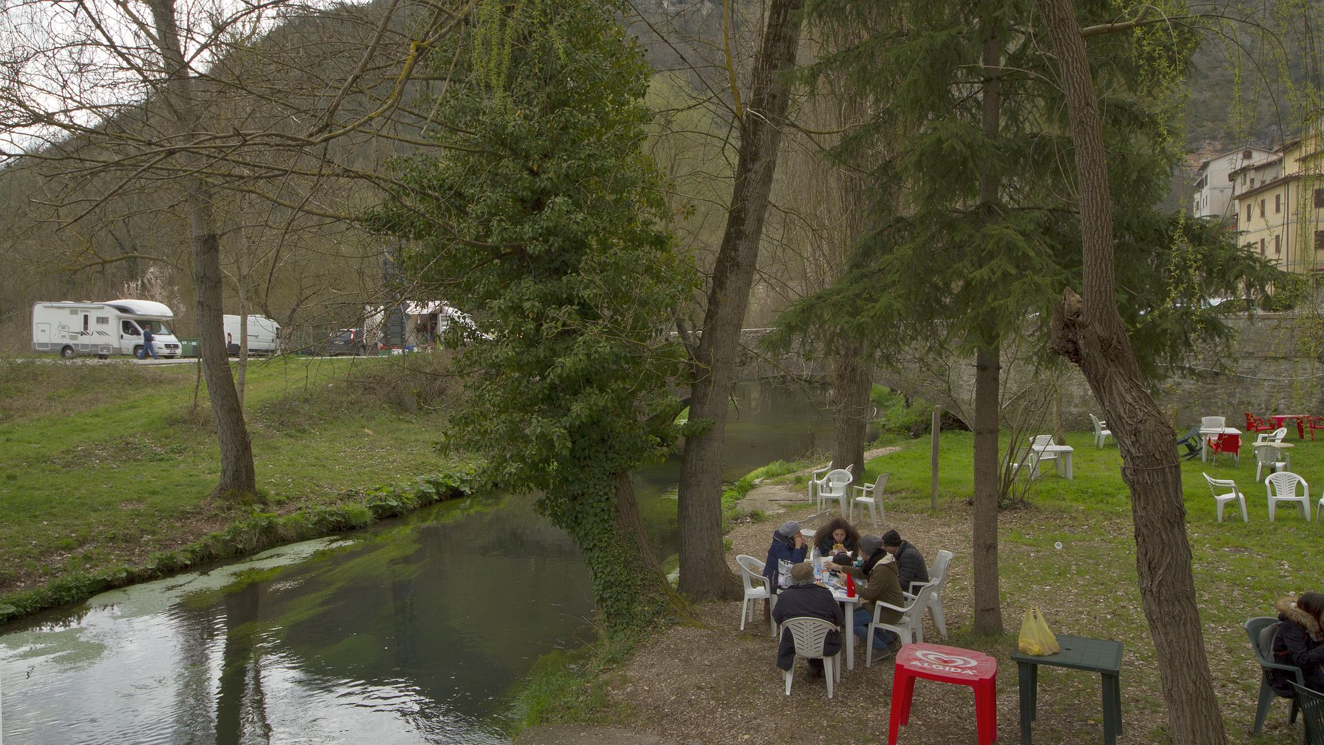 Kajak, Fluss Corno, Abschnitt Serravalle - Triponzo