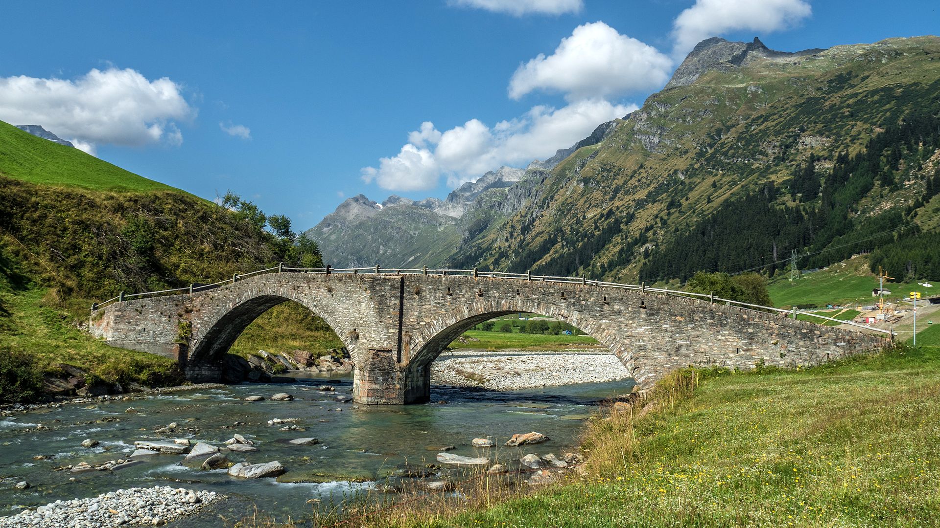 Kajak, Fluss Hinterrhein, Abschnitt San Bernardino Tunnel - Splügen (Oberlauf)