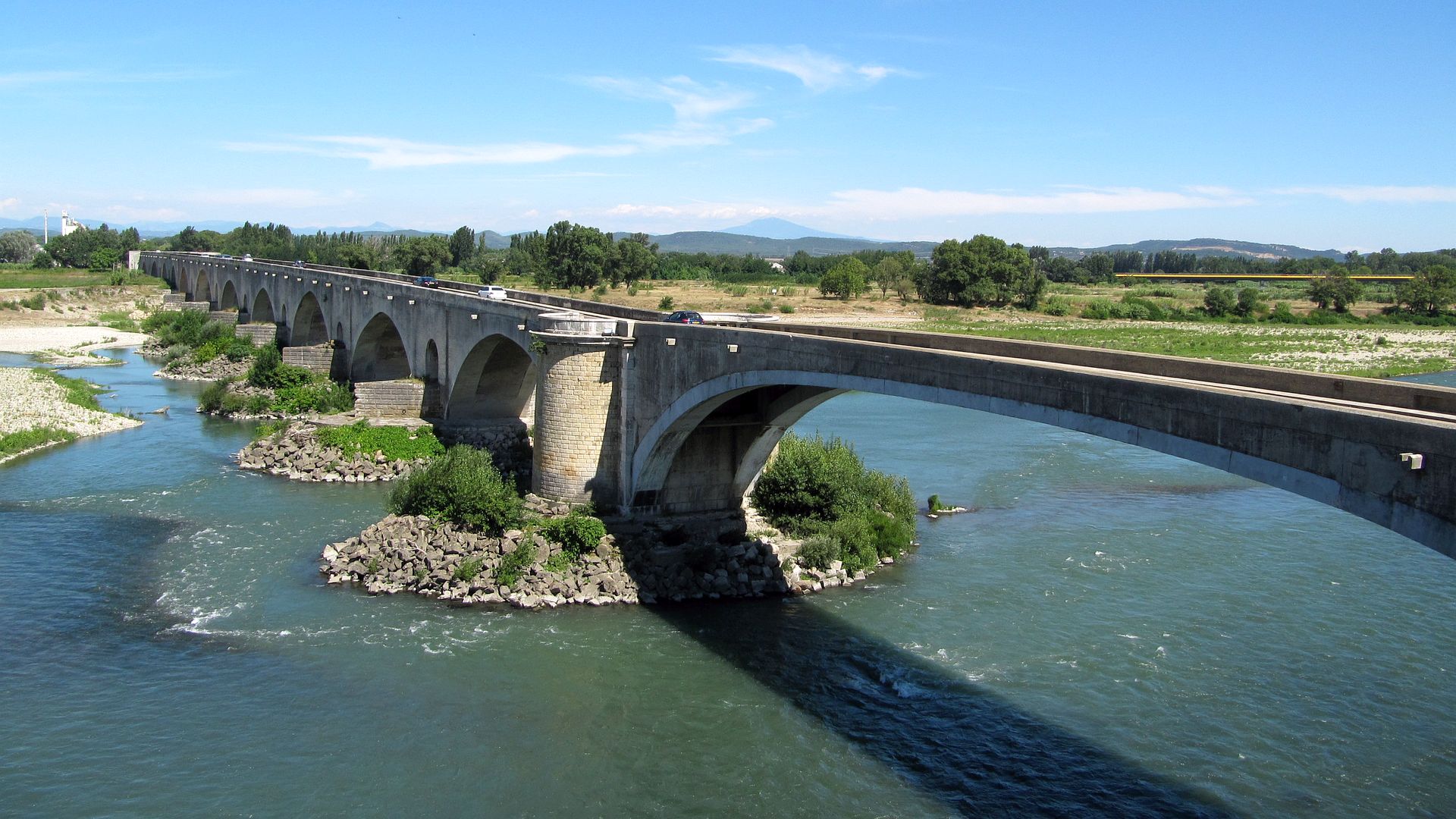 Kajak, Fluss Ardèche, Abschnitt St. Martin - Pont St. Esprit (Unterlauf)