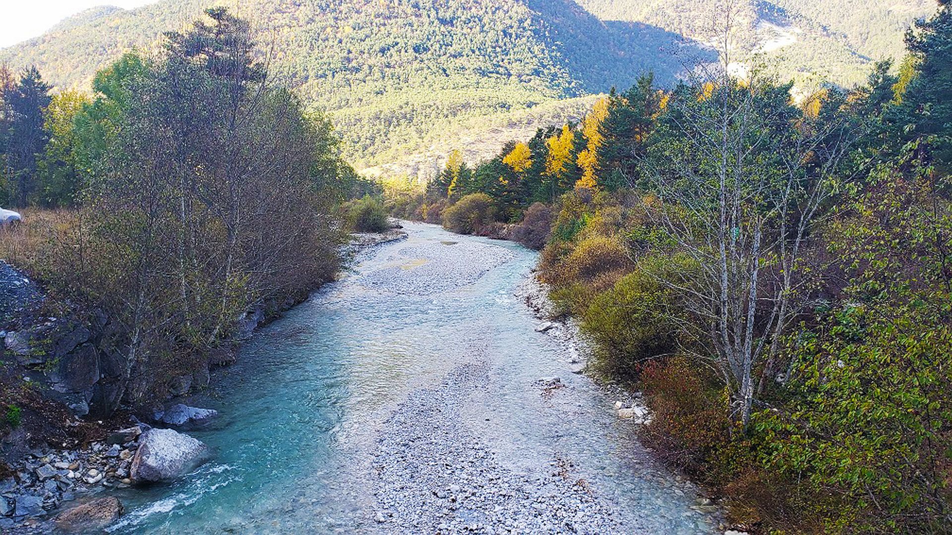 Kajak, Fluss Issole, Abschnitt La Bátie - St André