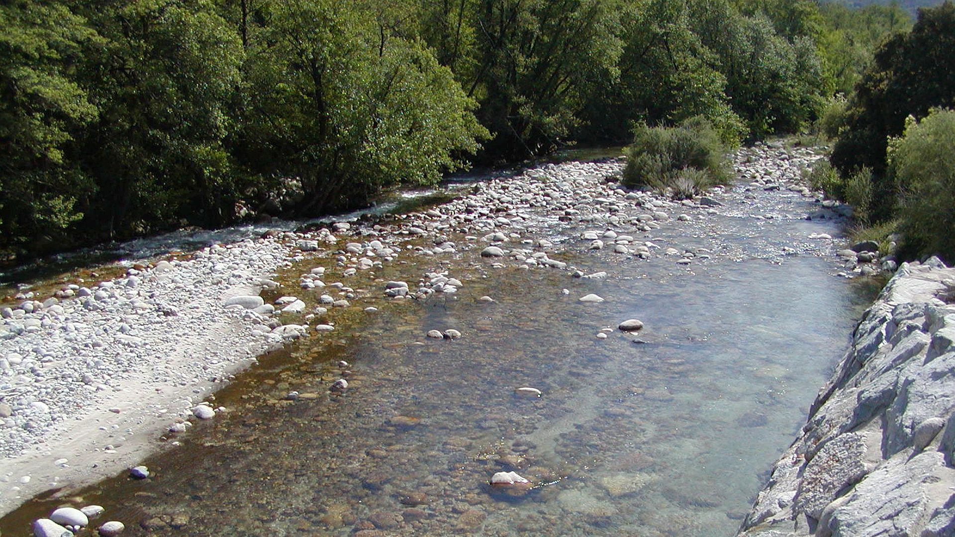 Kajak, Fluss Gravona, Abschnitt Canale - Brücke T40 (Untere Gravona)