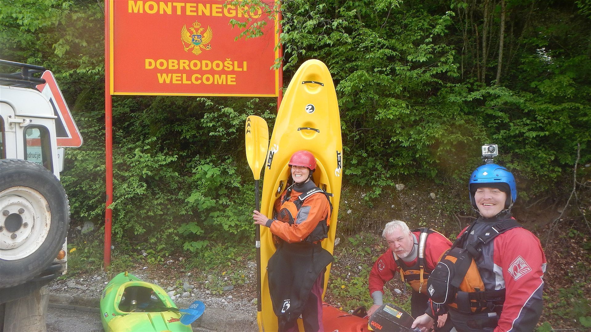 Kajak, Fluss Tara, Abschnitt Splavište - Ščepan Polje Ausstieg Grenze Montenegro Bosnien Herzegowina 🛶 Marion G., Peter F., Alex B.