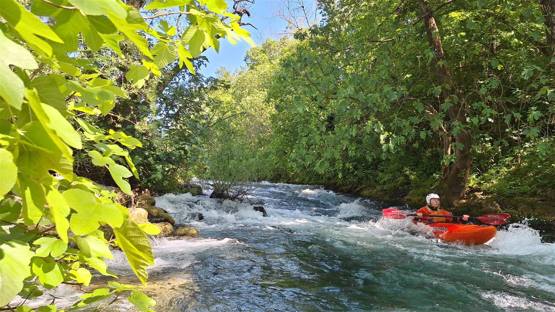 Kajak, Fluss Cetina, Abschnitt Slime - Radmanove Mlinice (Untere) leichte Schwälle 