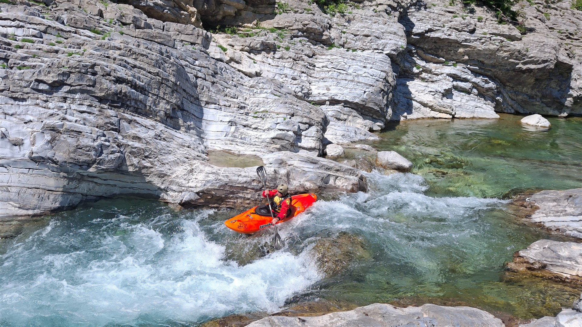 Kajak, Fluss Kir, Abschnitt Prekal - Canyon erster Canyon 