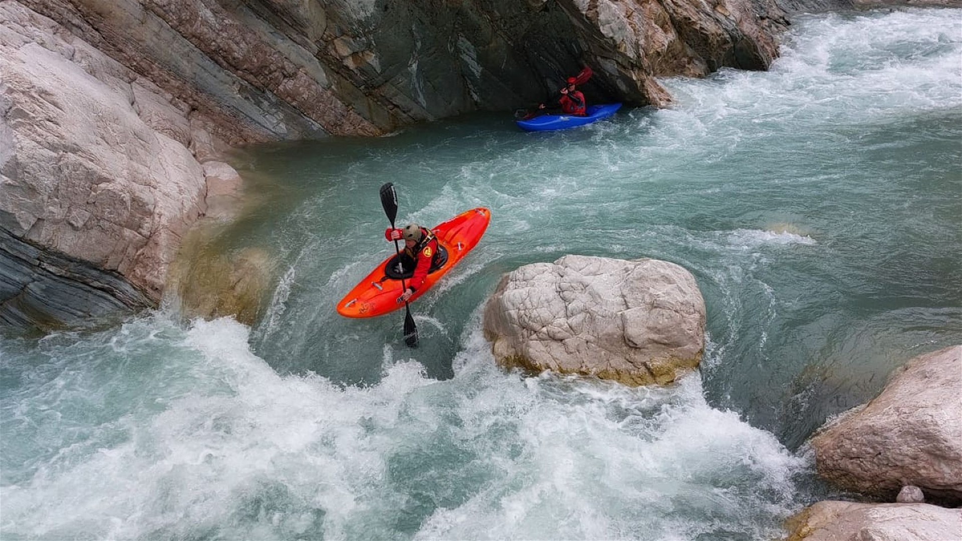 Kajak, Fluss Kalaritikos, Abschnitt Kalarites - Plaka Klammeinfahrt 