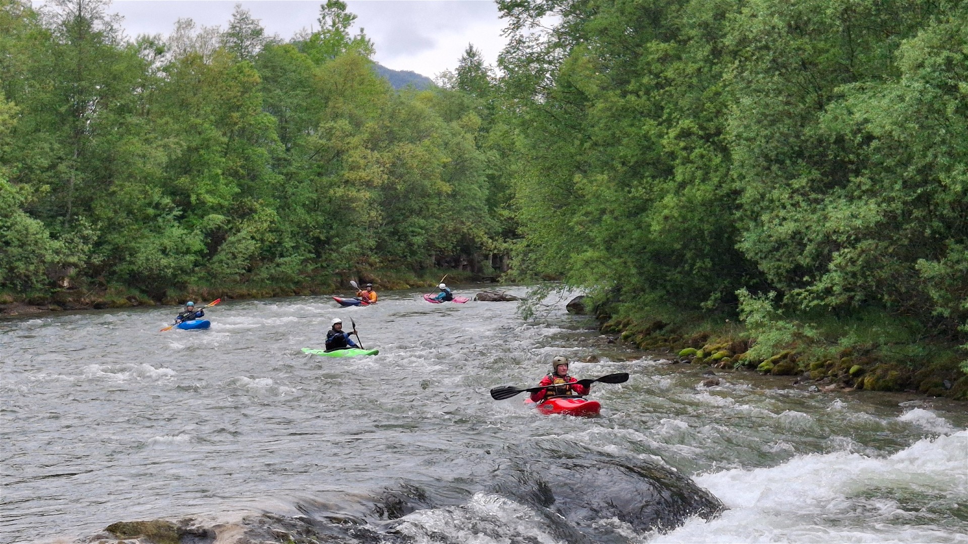 Kajak, Fluss Enns, Abschnitt Mandling - Schladming vor Schladming 