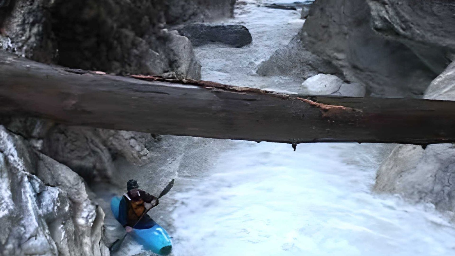 Kajak, Fluss Gerlosbach, Abschnitt GH Kühle Rast - Zell (Durchbruchklamm) in der engen Klamm 
