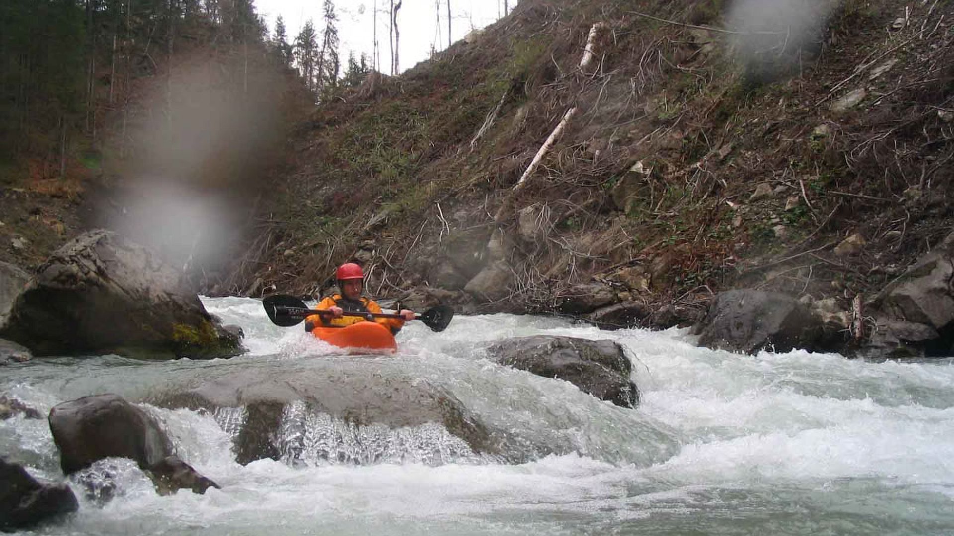 Kajak, Fluss Breitach, Abschnitt Hirschegg - Breitachklamm (Obere Breitach) Bauhauskatarakt 