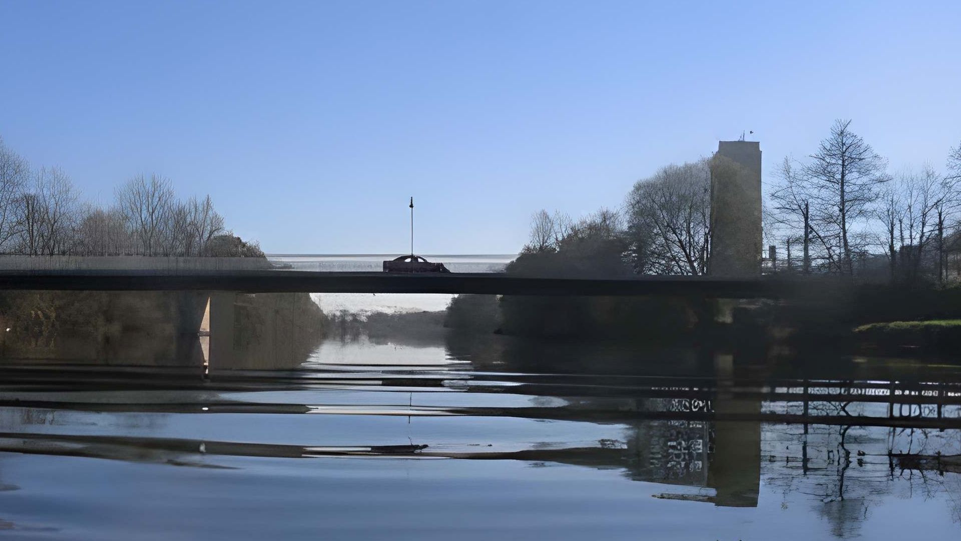Kajak, Fluss Mur, Abschnitt Kalsdorf - Wildon der Ausstieg in Wildon r unter der Brücke 