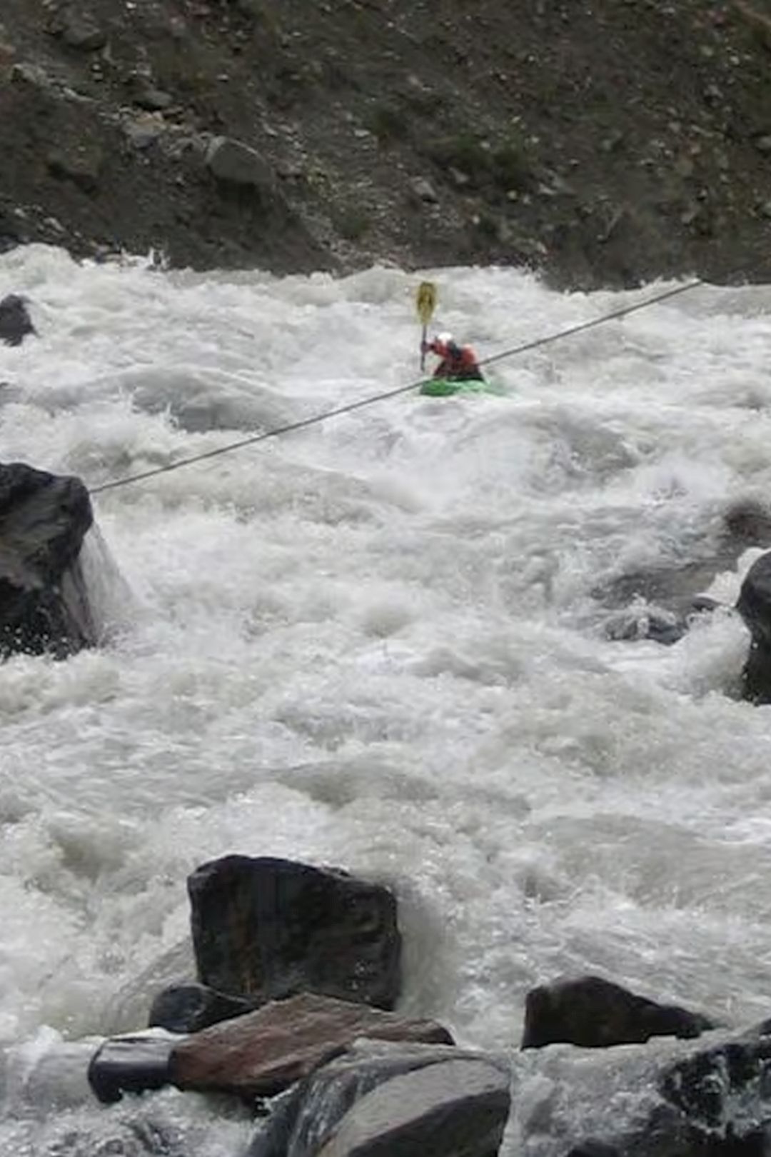 © Franz P. 1.9.05 Kajak, Fluss Gurgler Ache, Abschnitt Obergurgl - Sahnestüberl in den Steilkatarakten
