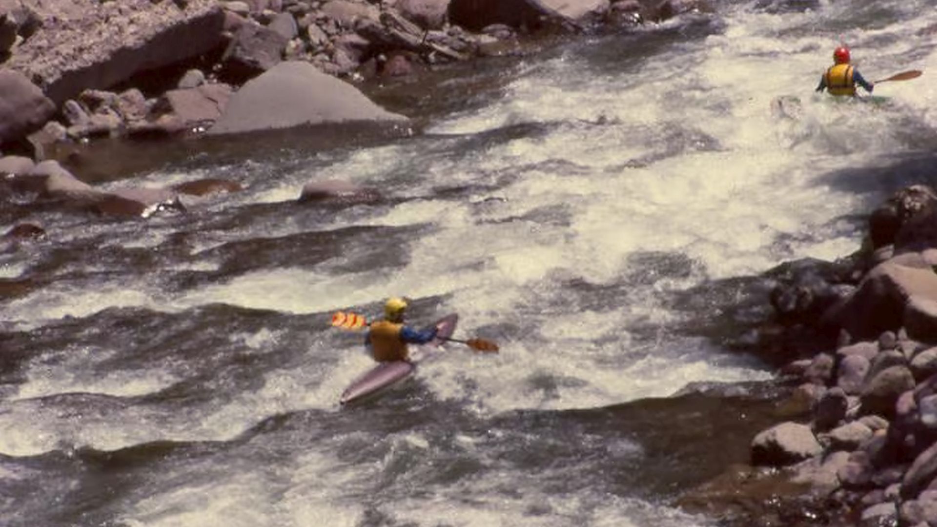 Kajak, Fluss Talfer (Talvera), Abschnitt Bundschen - untere Schlucht (mittlere Talfer) im leichteren Mitteltei 