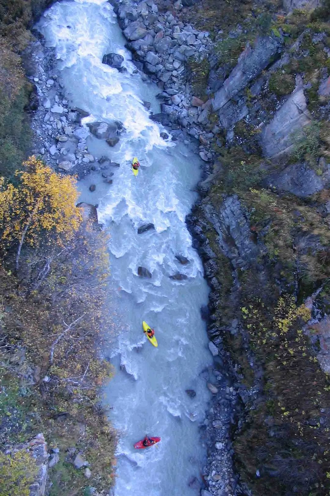 Kajak, Fluss Venter Ache, Abschnitt Heiligkreuzklamm Blick in die Heiligkreuz 