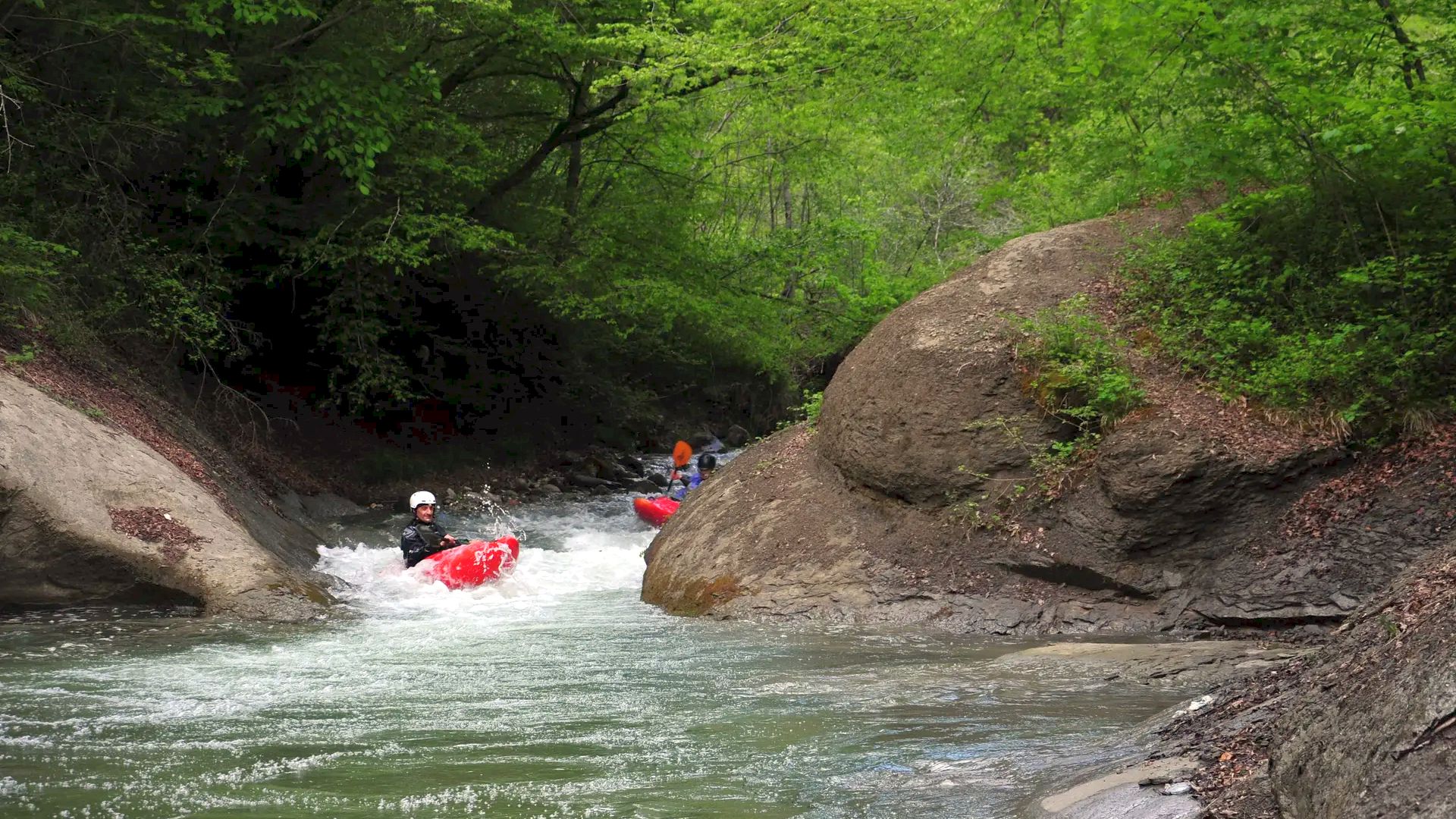 © Christoph S. 18.11.17 Kajak, Fluss Caorame, Abschnitt Salgarda - Busche (Unterlauf) kurze Niederklamm am Einstieg bei Villabruna