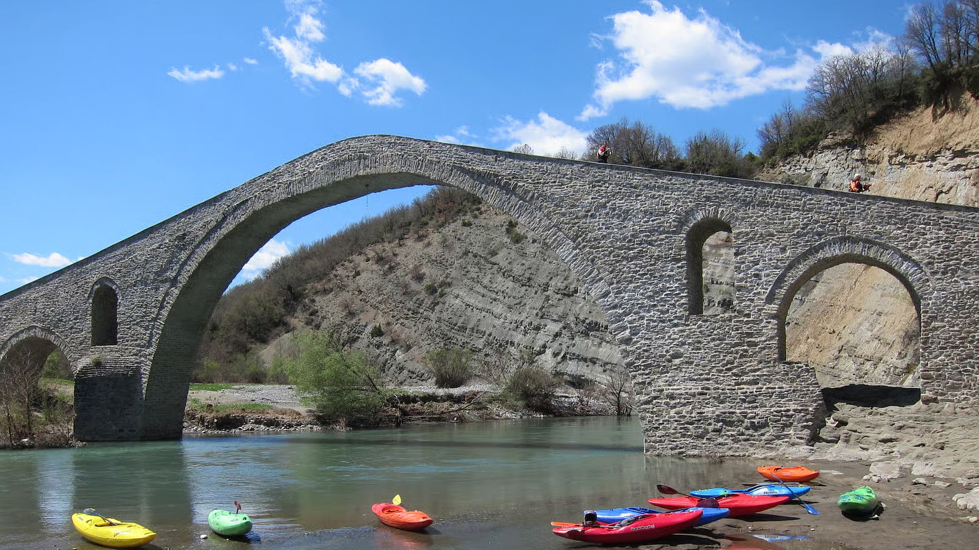 © Christoph S. 14.6.16 Kajak, Fluss Venetikos, Abschnitt Trikomo - Despotis schöne Steinbrücke Aziz Agha nahe Trikomo