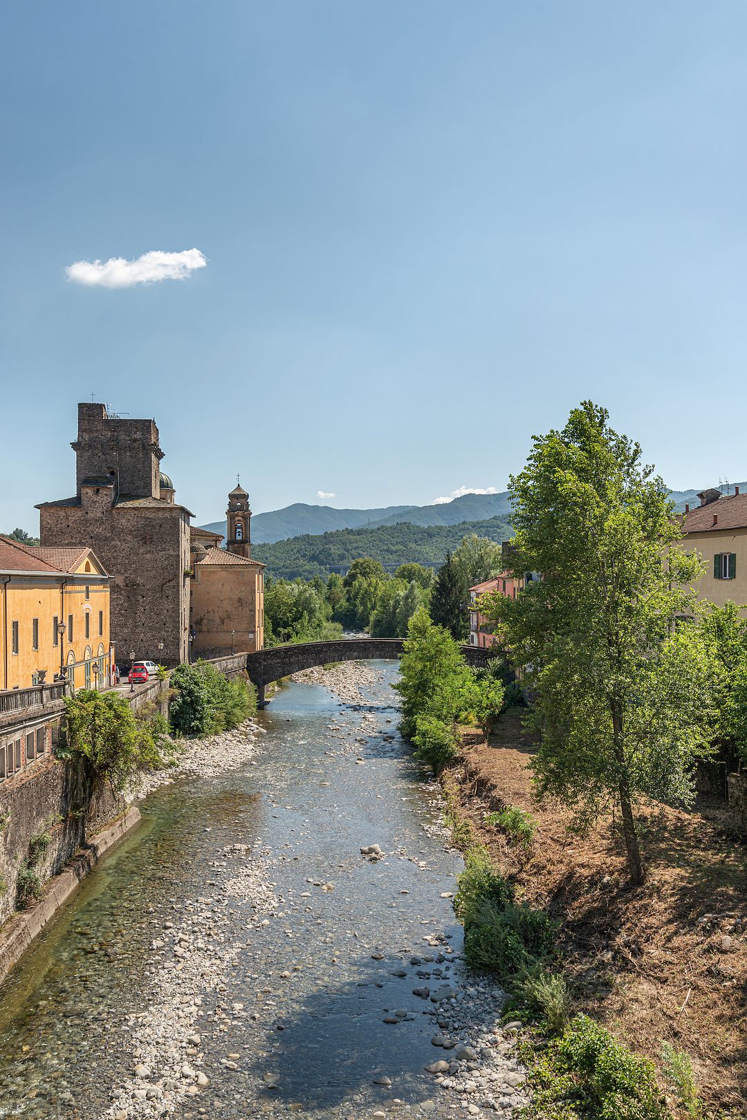 Kajak, Fluss Magra, Abschnitt Molinello - Pontremoli (Waldschlucht)
