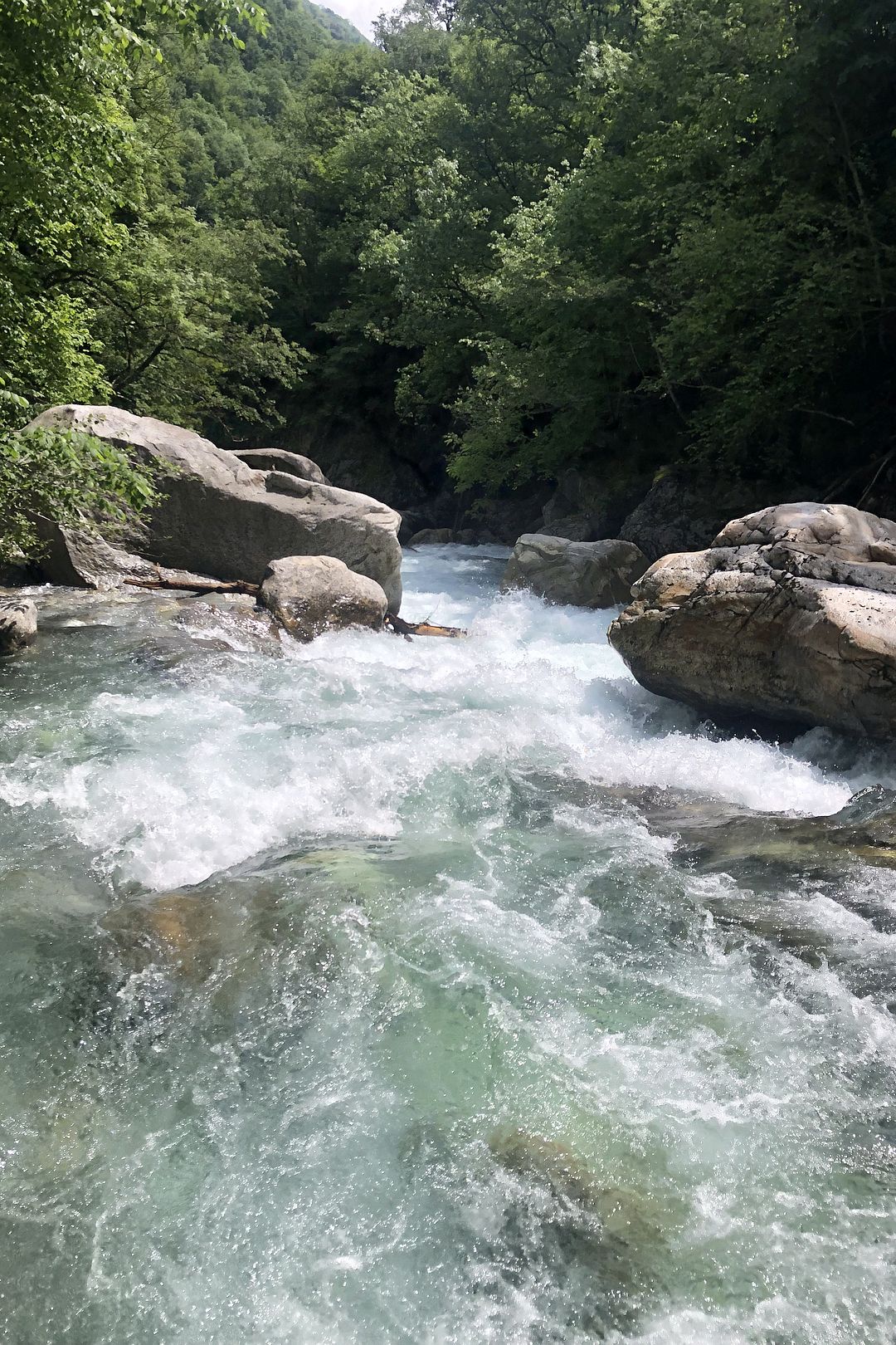 Kajak, Fluss Strona, Abschnitt Strona - Omegna (Untere Schlucht)